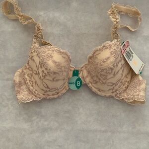 NWT Playtex Floral Lace Bra - Cream